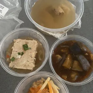 Tingkat - 3 Dishes + 1 soup/ 4 Dishes  (20 days)