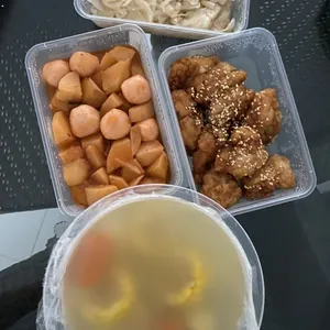 10 Days Dinner Tingkat Package (Weekdays Only)