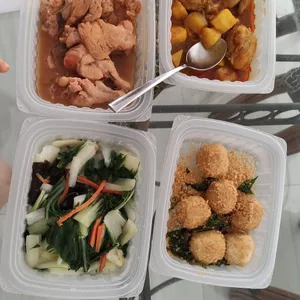 Lunch Tingkat (20 Days, 3 Dishes + Soup OR 4 Dishes)