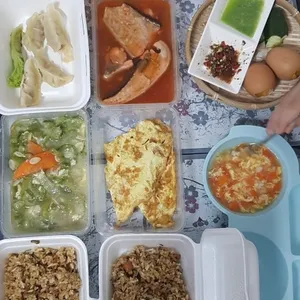 28 Days Dinner Tingkat Package (Incl. Weekends)