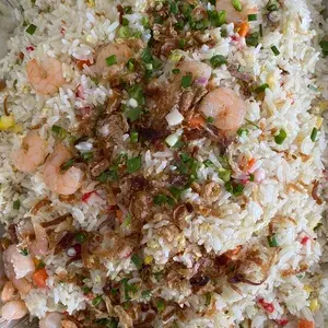虾仁炒饭 Fried Rice w/ Shrimp