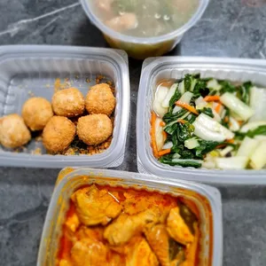 Lunch/Dinner Tingkat (5 Days, 3 Dishes + Soup OR 4 Dishes)