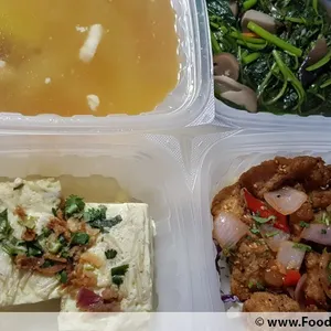 Lunch Tingkat Package (5 Days, 3 Dishes + Soup OR 4 Dishes)