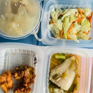 Lunch/Dinner Tingkat (5 Days, 3 Dishes + Soup OR 4 Dishes)