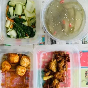 Lunch/Dinner Tingkat (5 Days, 3 Dishes + Soup OR 4 Dishes)