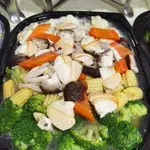 Four Season Vegetable w Clam
