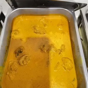 Signature Curry Chicken