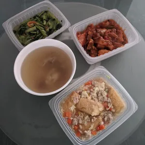 Lunch Tingkat (20 Days, 3 Dishes + Soup OR 4 Dishes)