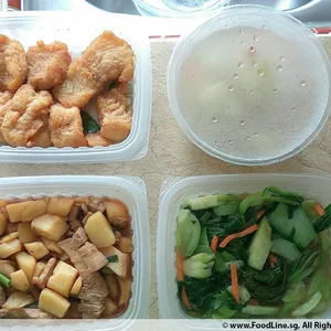 Lunch Tingkat (20 Days, 3 Dishes + Soup OR 4 Dishes)