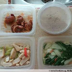 Lunch Tingkat (20 Days, 3 Dishes + Soup OR 4 Dishes)