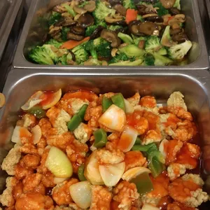 酸甜鱼片 Sweet & Sour Sliced Fish