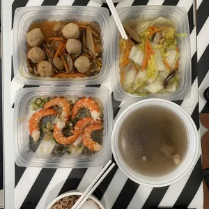 Lunch/Dinner Tingkat (5 Days, 3 Dishes + Soup OR 4 Dishes)