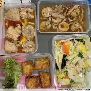 Tingkat - 3 Dishes + 1 soup/ 4 Dishes  (20 days)