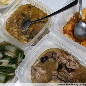 Dinner Tingkat Package (5 Days, 3 Dishes + Soup OR 4 Dishes)