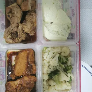Dinner Tingkat (20 Days, 3 Dishes + Soup OR 4 Dishes)
