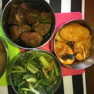 Dinner Tingkat (20 Days, 3 Dishes + Soup OR 4 Dishes)