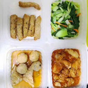Lunch Tingkat (20 Days, 3 Dishes + Soup OR 4 Dishes)