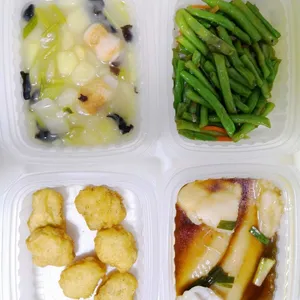 Lunch Tingkat (20 Days, 3 Dishes + Soup OR 4 Dishes)