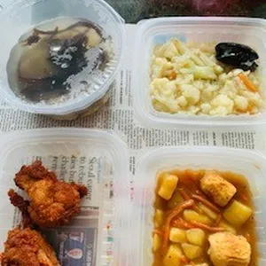 Lunch/Dinner Tingkat (10 Days, 3 Dishes + Soup OR 4 Dishes)