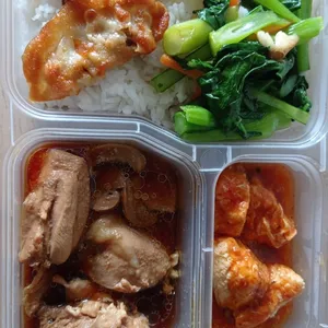 5 Days Lunch Tingkat Package (Weekdays Only)