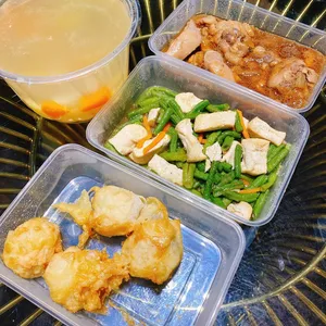 Jessie Catering Tingkat Meal - 3 dishes + 1 soup/ 4 dishes (5 days)