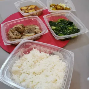 For First Time Customers: Special 3 Days Trial Dinner Tingkat Package (3 Dishes + Soup OR 4 Dishes)