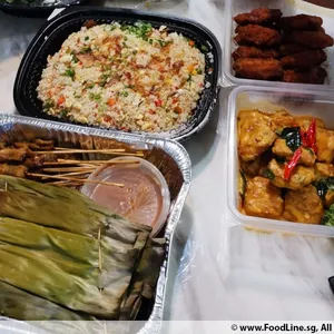 Grilled Chicken Satay & Otah Set