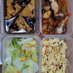 Jessie Catering Tingkat Meal - 3 dishes + 1 soup/ 4 dishes (5 days)
