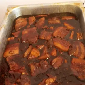 Braised Pork w/ Bun • 扣肉包(Chef's Recommended)