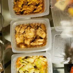 Lunch/Dinner Tingkat (10 Days, 3 Dishes + Soup OR 4 Dishes)
