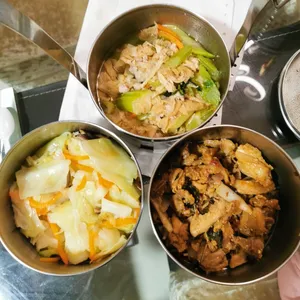 Lunch/Dinner Tingkat (10 Days, 3 Dishes + Soup OR 4 Dishes)