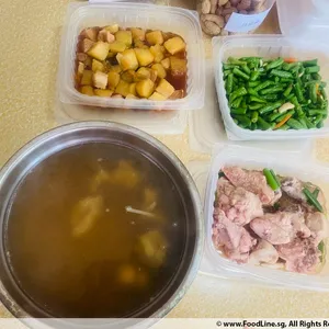 Lunch/Dinner Tingkat (5 Days, 3 Dishes + Soup OR 4 Dishes)