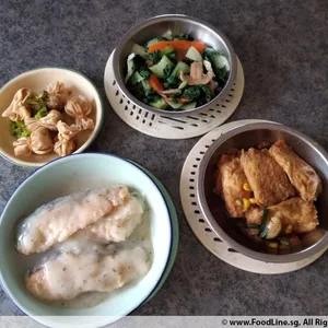 5 Days Lunch Tingkat Package (Weekdays Only)