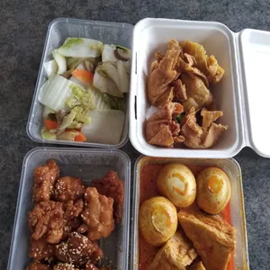 5 Days Lunch Tingkat Package (Weekdays Only)