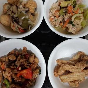 Dinner Tingkat (20 Days, 3 Dishes + Soup OR 4 Dishes)