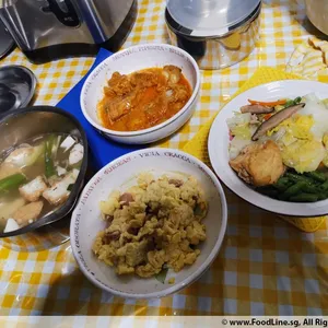 Lunch Tingkat (20 Days, 3 Dishes + Soup OR 4 Dishes)