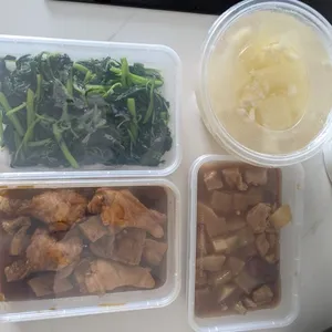 Tingkat - 3 Dishes + 1 soup/ 4 Dishes  (20 days)(Lunch)