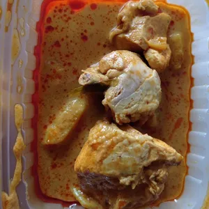 Lunch/Dinner Tingkat (10 Days, 3 Dishes + Soup OR 4 Dishes)