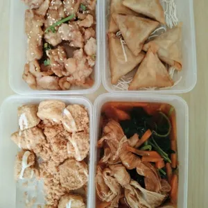 10 Days Lunch/Dinner Tingkat (3 Dishes + 1 Soup OR 4 Dishes)