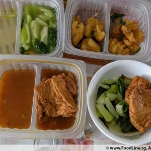 Lunch/Dinner Tingkat (5 Days, 3 Dishes + Soup OR 4 Dishes)