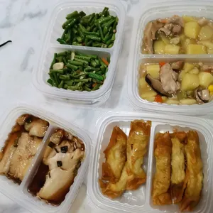 Lunch/Dinner Tingkat (10 Days, 3 Dishes + Soup OR 4 Dishes)