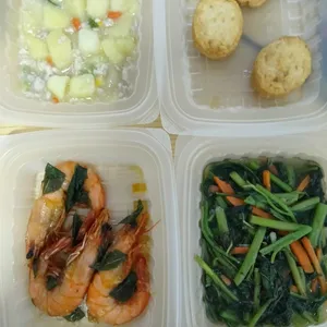Lunch/Dinner Tingkat (5 Days, 3 Dishes + Soup OR 4 Dishes)