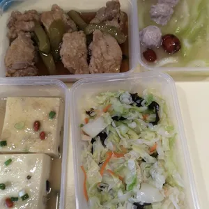Tingkat - 3 Dishes + 1 soup/ 4 Dishes  (20 days)(Lunch)