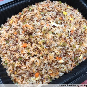 Fried Two Type Rice with Caviar 鱼子鸳鸯炒饭