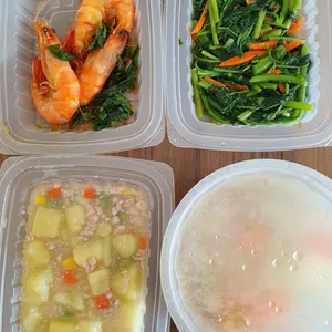 Lunch/Dinner Tingkat (5 Days, 3 Dishes + Soup OR 4 Dishes)