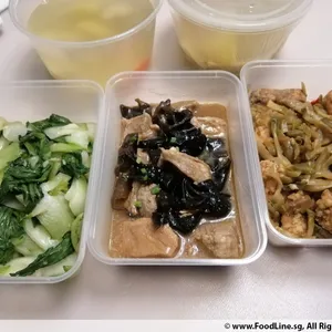 Tingkat - 3 Dishes + 1 soup/ 4 Dishes  (20 days)(Lunch)