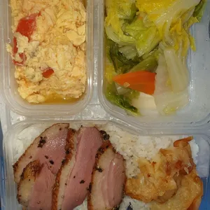 5 Days Lunch Tingkat Package (Weekdays Only)