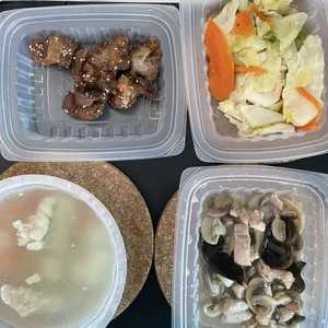 Lunch/Dinner Tingkat (5 Days, 3 Dishes + Soup OR 4 Dishes)
