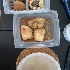 Lunch/Dinner Tingkat (5 Days, 3 Dishes + Soup OR 4 Dishes)