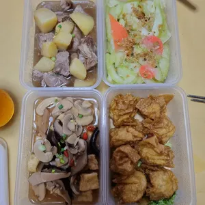 Tingkat - 3 Dishes + 1 soup/ 4 Dishes  (20 days)(Dinner)